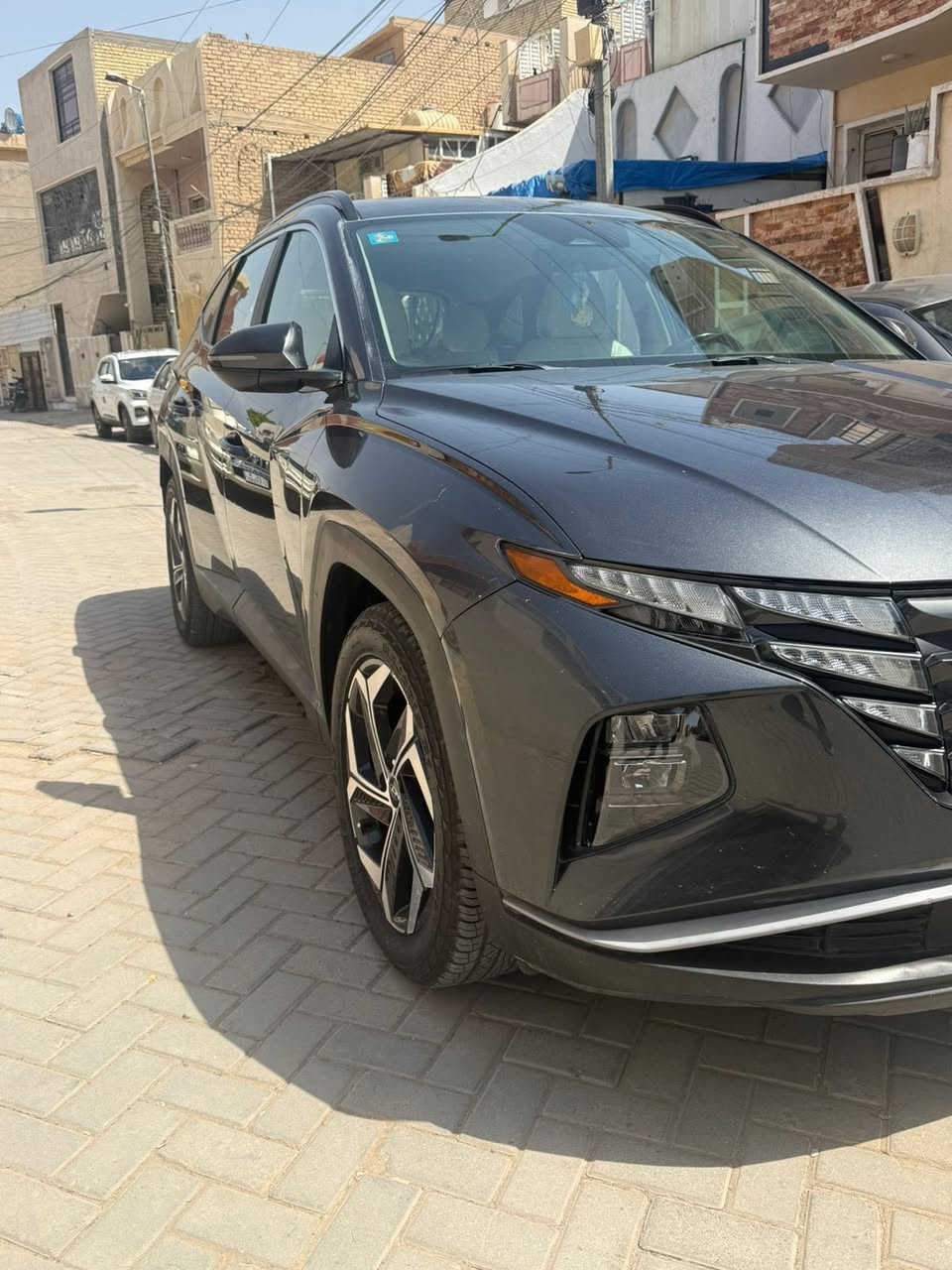 سلام للبيع فقط 
توسان2022 فول مواصفات
السيارة ماشيه 25 mi
بصمة / تشغيل عن بعد / جنطه كهرباء/دشبول دجتل
/ بصمة ابواب / لد امامي خلفي /5راكب/ عدسات زنون / كامرة دوارة360 / رادارات 
/ نقط عمياء / اشاير مري /كشنات جلد
/ تدفئة كشنات / سماعات سستم هارلم 
/ كشنات امامي كهرباء / كشنات خلفي طي  
قطعتين تبريد 
محرك ٢٥٠٠ تنفس طبيعي 
/فتحة بنرامة  / 
/ تحكم وضعياة قياده 
/شاشه حجم كبير تدعم كار بلي 
اوتو هولد / اطفاء ذاتي اقتصادي / 
نظام نزول منحدرات / شحن وايرلس 
/فول تحكم ستيرن مع قياده ذاتيه 
/نظام تحديد مسار / سايد بريك كهرباء 

سياره حادثها جاملغ خلفي ايمن وقبق جنطة القبق مبدل والجاملغ معدل ومصبوغ
  
السيارة بدون ايرباك
صور حادث مرفقه في نهاية المنشور 

عنوان سياره : بغداد/الكريعات
السعر 190 وبيها مجال
استفسار :***********

5NMJF3AE0NH048698
