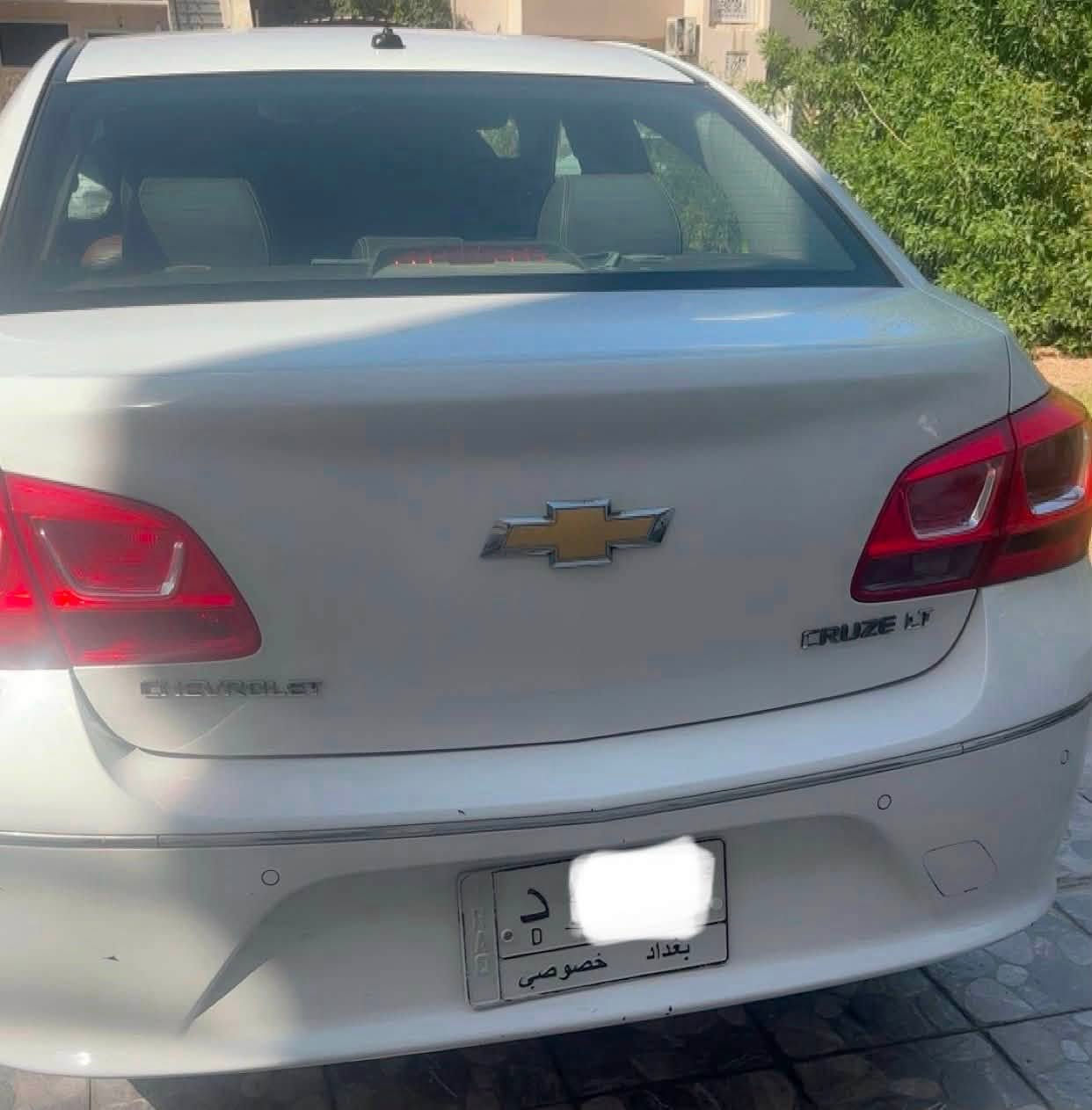 شوفرليت كروز 2016 خليجي شركة المنصور
فول موصفات LTZ    1/1
السعر ٩٥ وبيه مجال بسيط
سلايت 
5 بصمات 
5ويل كب حجم 17  
کیر اوتو +عادی
كشن جلد رصاصي
داخل لونين قرميد  وسود
شاشە 
کامیرە دوارة
رادار جانبي
نقاط عمياء 
حساس خلفي
حساس تايرات
شاشة اعطال
تحكم ستيرن جهتين
كروس سرعة
4 دسك+ABS
ليد امامي
يدات نيكل
كير ومحرك وتبريد شرط
حجم المحركً  1800  
سيارة ماشيه ٦٣ الف كيلو
شرط التحويل السيارة بأسمي
رقم بغداد 
بدون صبغ فقط طخطخات بسيطه
مكان السيارة بغداد حي القادسية
للاتصال *********** وات ساب
البيع نقد فقط بدون احراج
