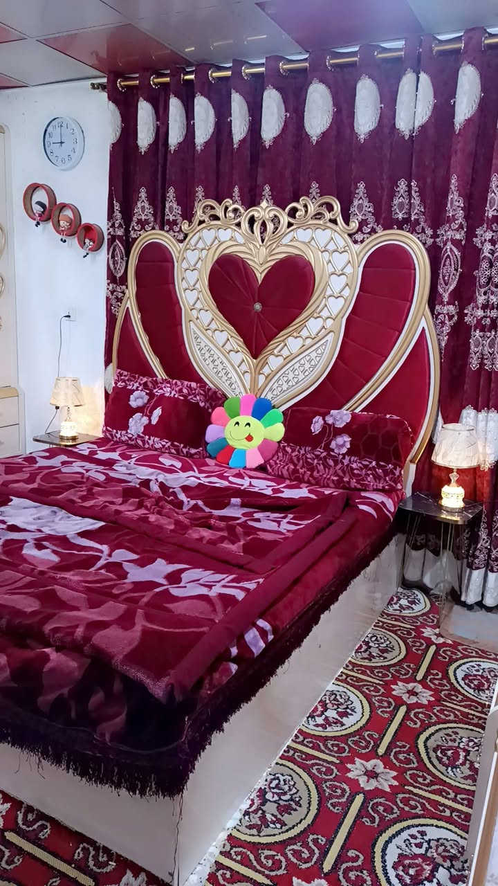 غرفه نظيفه اي خدش مابيها امانه لله ورسوله وياها طابوريه واريكه سعر ٦٠٠ وبيها مجال  لشراي


**إذا كنت صاحب هذا الإعلان وتريد حذفه لأي سبب، رجاءا أرسل رسالة إلى الدعم الفني**