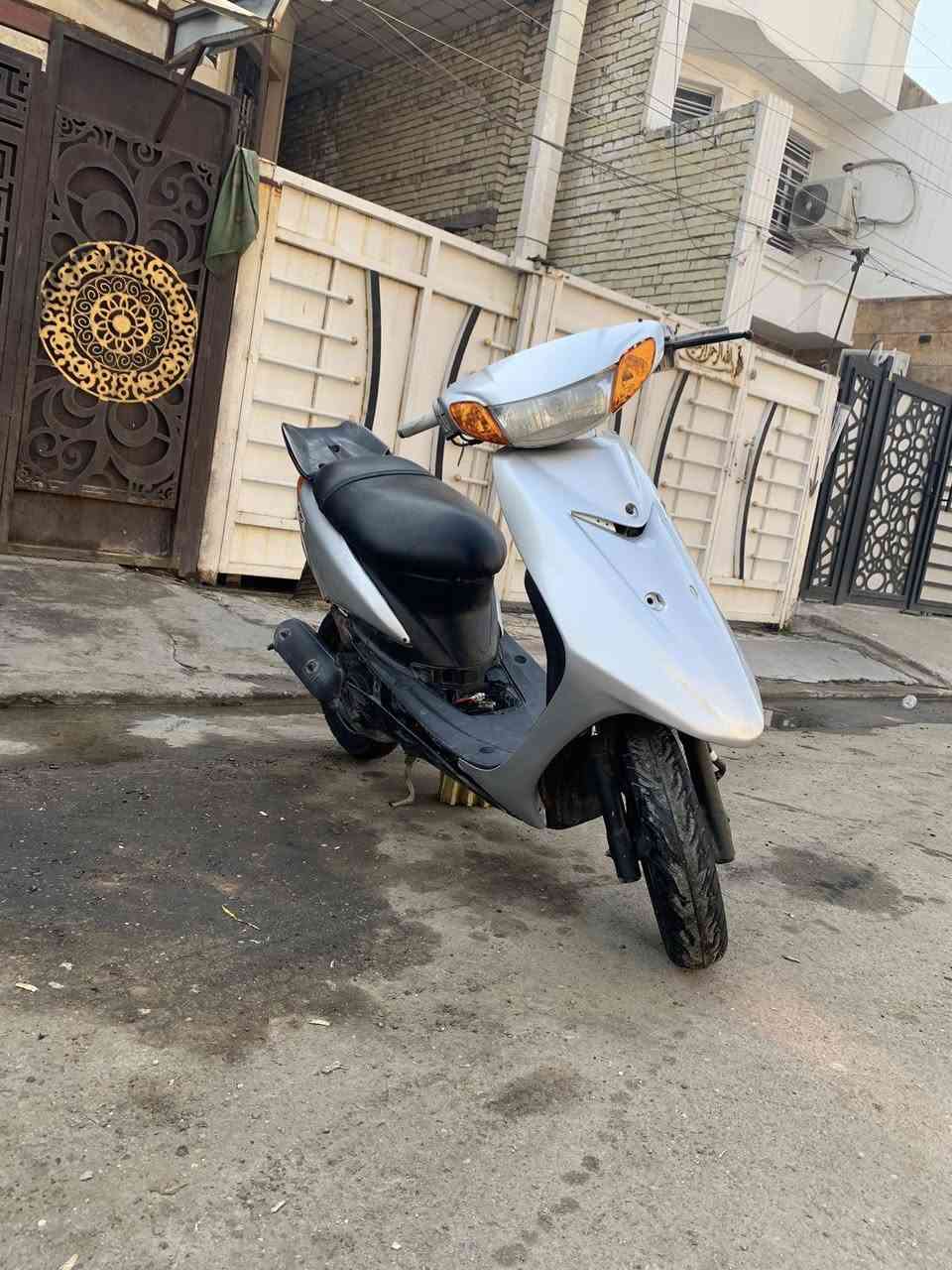 السلام عليكم عصفوريه أبيع كوم حديد فجئه طفت أبيع هاذ الموجود السعر 75 مكان حي العامل***********
