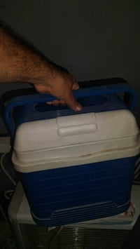 ثلاجه للبيع مال سيارات ٦٠ الف ٠٧٧٠٨٨٤١٨٢٣ واتس اب