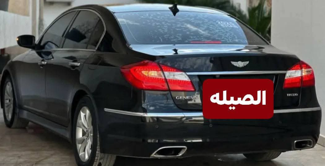 سلام عليكم
للبيع  او المراوس حسب القناعه 
جنسز 2013 Vip
امريكي
فول مواصفات 
بصمة
5ويل كب 
كشنات كهرباء 
كشنات جلد تدفئة تبريد
تبريد قطعتين 
تحكمات ستيرن 
اشاير بل مري 
مري شفط
حساس امامي خلفي
ستيرن كهرباء
محرك 3.8
دبل اكزوز 
وبعد بيها مواصفات 
سياره رقم بغداد 
تحويل مباشر
السيارة ضربتها جاملغ امامي وشويه  بالبنيد 
العنوان : السماوه الرميثه
السعر . 125
***********
