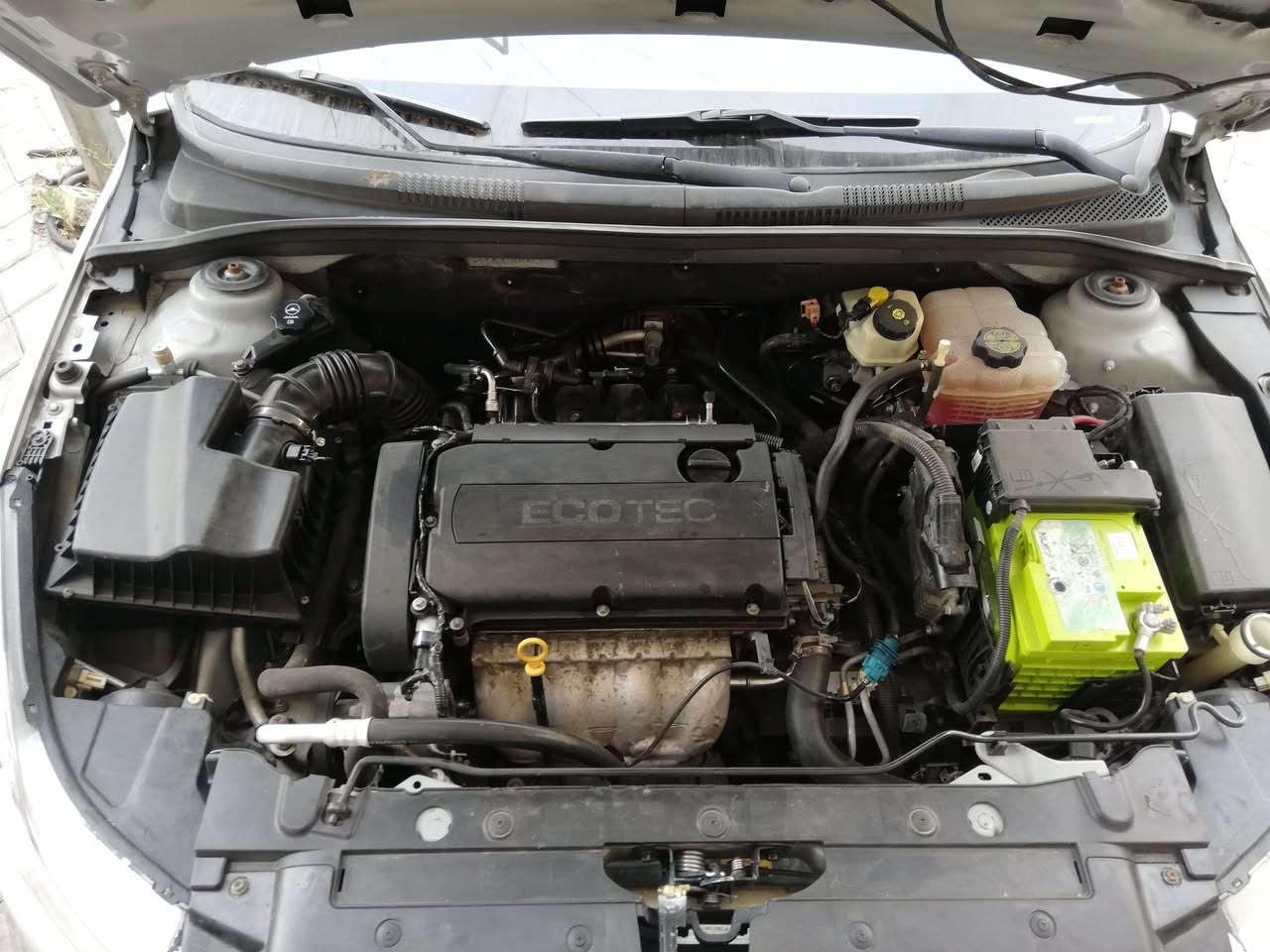 السلام عليكم شوفر كروز خليجي موديل12 خليجي محرك1800 السياره جاهزه من كلشي كير محرك خير من الله صدر أمامي خلفي جديد السعر 77 للتواصل ***********
