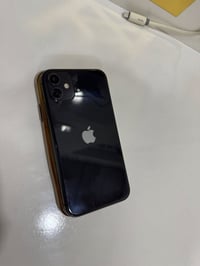 آيفون ١١ • ١٢٨ • فيس ايدي شغال