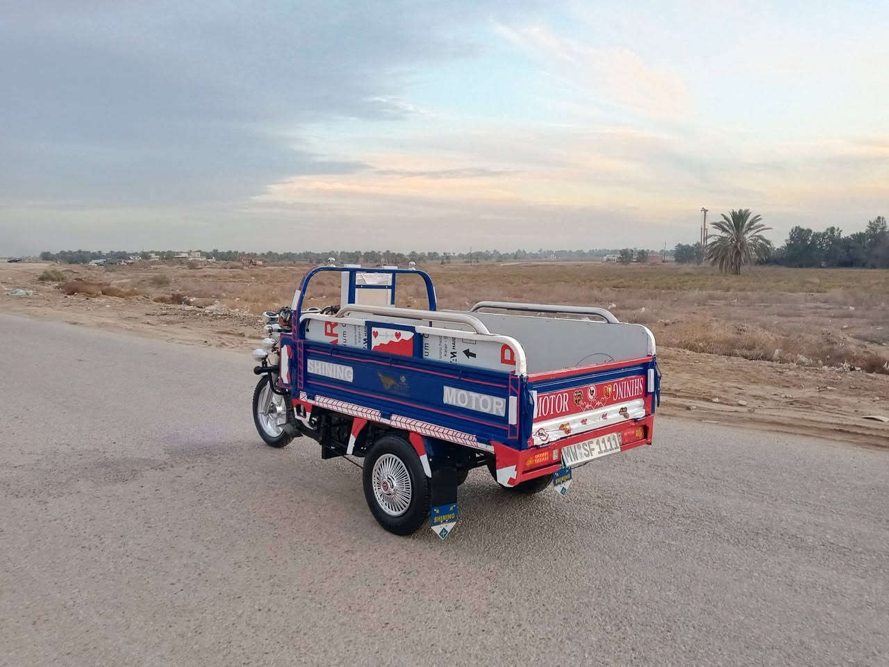 السلام عليكم ستوته للبيع موديل 19 محرك 22 اوراق اصولي كفاله عامه ستوته جاهزه سعر 1400 وبها مجال المكان بابل الشوملي الرقم ***********
