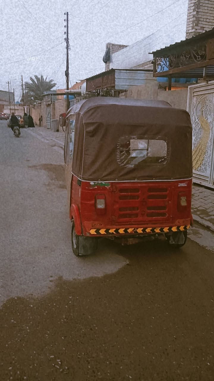 السلام عليكم ورحمة الله وبركاته تكتك مديل ١٨ سعر ٢٣٠٠   بغداد رقمي متواجد بس خط مكاني بغداد الشعب ***********
