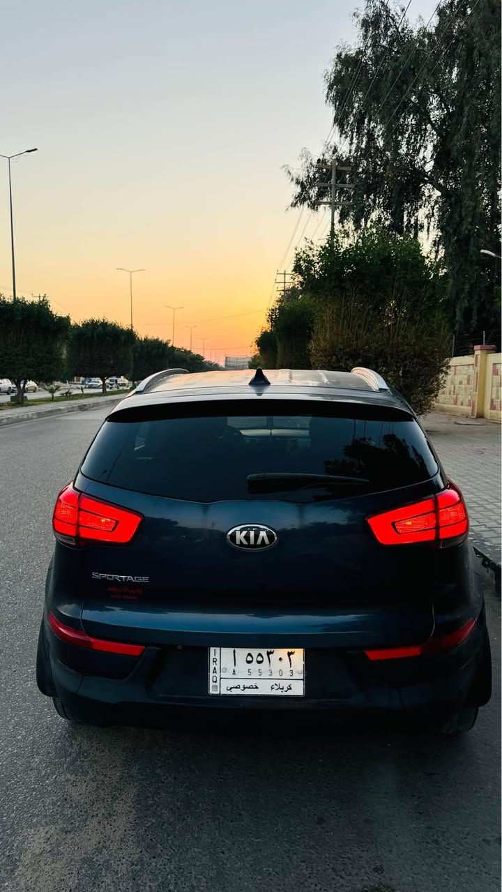السلام عليكم
كيا سبورتج وارد امريكي 2014 ضررها بنيد وجاملغ وهنا صار بيها طخه بالباب الخلفي مواصفاتها حلوه محرك 2400 تحكمات جهتين شاشة كامرة خلفية قطعتين تبريد دواخل عسلي فور ويل ماشية 90 الف مايل السيارة حلوه وجاهزة بدون نواقص 
📍عنواني كربلاء حي الحسين
السعر 128$ ورقة
للاستفسار: *********** كربلاء, العراق
