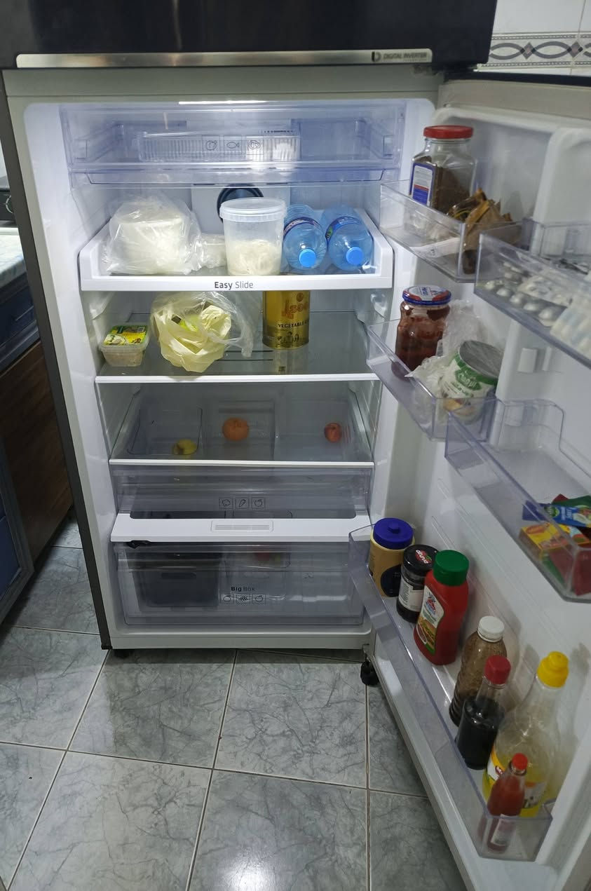 مستعجل بداعي  السفر
براد مستعمل ماركة سامسونغ للبيع  السعر 350 ألف وفي مجال العنوان أربيل جسر عينكاواه
التواصل واتساب ***********
لا نتواجد بالتعليقات
