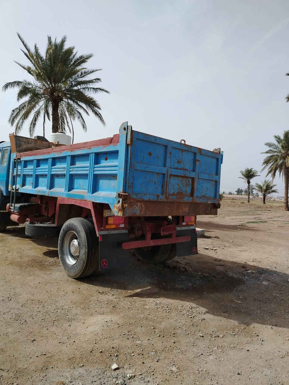 البي موديل ٩٢ مكينه ٨ عادي كير ٢٩ رقم انكليزي مكان بغداد رقم الهاتف ***********
