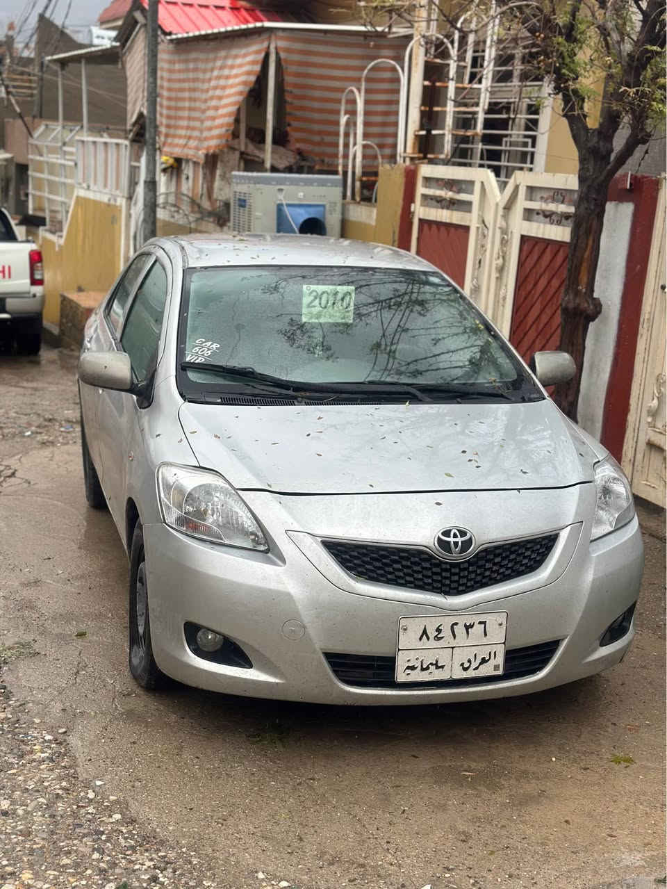 سەرەتا بەناوی الله گیان
توێتا یارس بۆ فرۆشتن ٢٠١٠ سەنەوی بەسەرچووە وەکالەی بەناوی خۆمەوەیە داعمی نییە عام بۆیاخە تۆماتیکە دەبڵ گێچە گیرو مەکینە موسو براوە تەحویل و خرامە بەشەرت مەکینە بچوکە ماشاالله هەر بۆن بە بەنزینەوە ئەکا سعری ٧٢ گەلاو کەمێک ماعمەلە لە سلیمانیم تکایە ئەگەر موشتەری نیت چات مەکە بۆ سعر تاقیکردنەوە  
لەگەل ریزم 
📞*********** السليمانية, العراق
