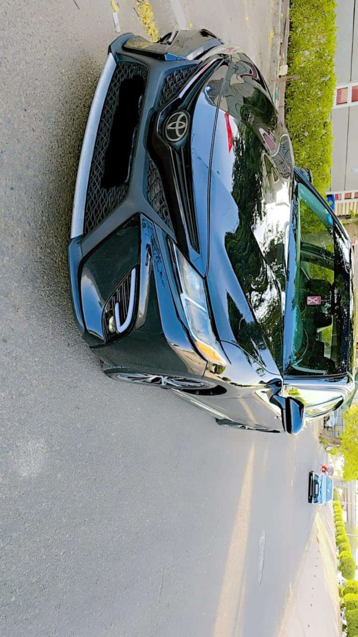 السلام عليكم
للبيع كامري ٢٠١٩ وارد امريكي كلين  لون اسود موصفات se المعروفة  رقم بغداد ماشية ٤٧ السيارة جديدة السعر (١٨٥) ورقة بيهة مجال بسيط مكاني بغداد حي العامل هذا رقمي للتواصل ***********
