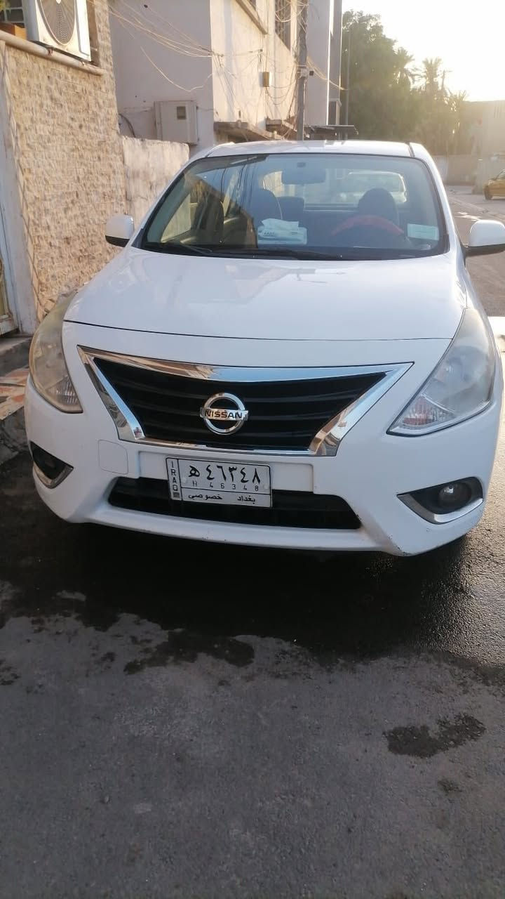السلام عليكم 
نيسان سني موديل 2021 ماشيه 77 الف 
السياره مسويله ادامه كامله صدر امامي خلفي 
بيهه طخه مثل ماموضح بالصوره ومصلحهه 
السعر 115 مكان السياره بغداد الاعظميه 
اخوان اني مكلف بالنشر 
للأستفسار رقم صاحب السياره ***********
