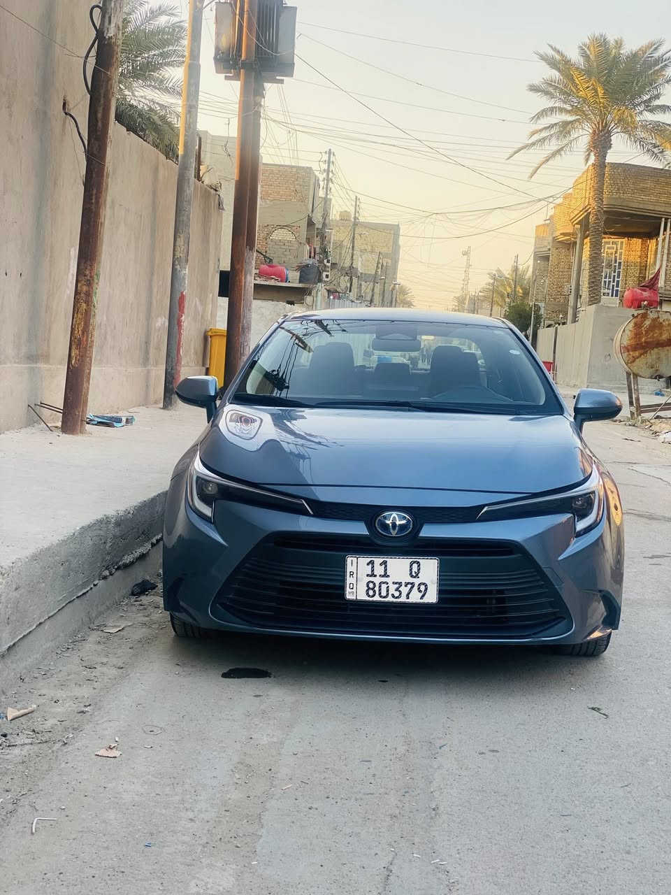 السلام عليكم
كورلا هايبرد موديل 2024 وارد امريكي
وارد امريكي ياباني اصلي HEV 
مرقم بغداد بسمي 

اللون بحري سمائي 
محرك 1800 هايبرد
ماشية 27 الف مشي امريكا 21 الف

حادثها جنطة و جاملغ بارد 
بدون ايرباك
صور الحادث مرفقة بالمنشور
              
مواصفاتها LE
رادار امامي
قيادة ذاتية
كروس مثبت سرعة
3 انظمة قيادة
تحديد مسار
فول تحكم استيرن 
تخفيف ذاتي عند الاقتراب 
داخل لونين ابيض
لايت زينون بلادي
حساس تاير
شاشة ابل كار بلي
كاميرا خلفية
هند بريك بصمه
اوتو هولد 
مانع انزلاق
بجم كبس

السعر 165 وبيها مجال

العنوان بغداد الحبيبية

للاستفسار الاتصال على الرقم

***********
