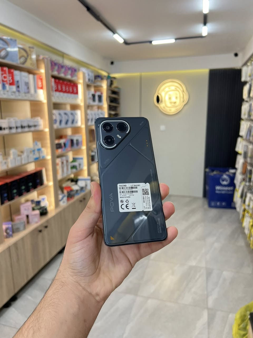 TECNO POVA 7 5G🩶
بسعر 299 الف فقط مع كامل ملحقات 

الذاكرة256GB

رام 8GB+8GB=16GB

المعالج Dimensity 7300

البطارية 6000mAh

الكاميرا 50M

تردد الشاشة 144HZ

ينطيك بل بوبجي 90 فريم ❤️‍🔥

جهاز كلش حلو ونظيف 

المكان موصل 

حي الميثاق 

للاستفسار 

***********
