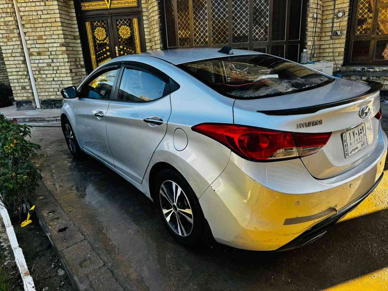 سلام عليكم ... #ألنترا_خليجي_موديل_2012 
سياره جاهزه بدون حادث بيها فقط باب خلفي مصبوغ اثر شخطه بسيطه محرك وكير وحداديه صدر وتبريد كامله وجاهزه رقم #انبار 
مكان السياره فلوجه ؛؛؛
#السعر_112&      تلفون ***********
                                     ***********
