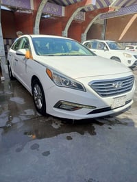 سوناتا 17  مكينه 2400 سياره تخبل جديده ماشيه 110 الف  امريكي ضربتها جا...