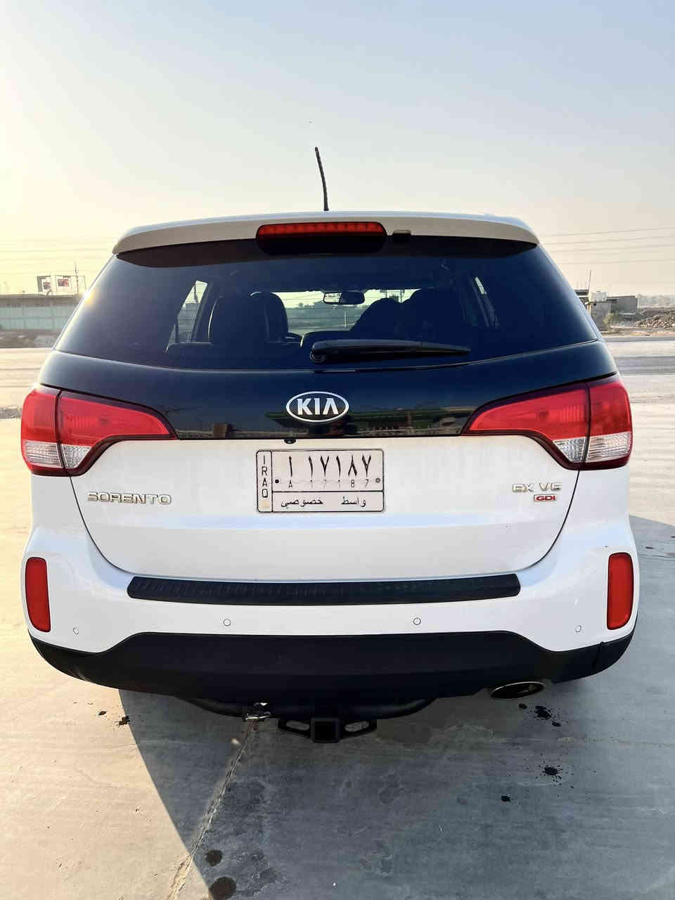 سورنتو 2014 وارد امريكي فول مواصفات سته سلندر حادثه جانبي صور الحادث بلمنشور
السعر 155 
***********
