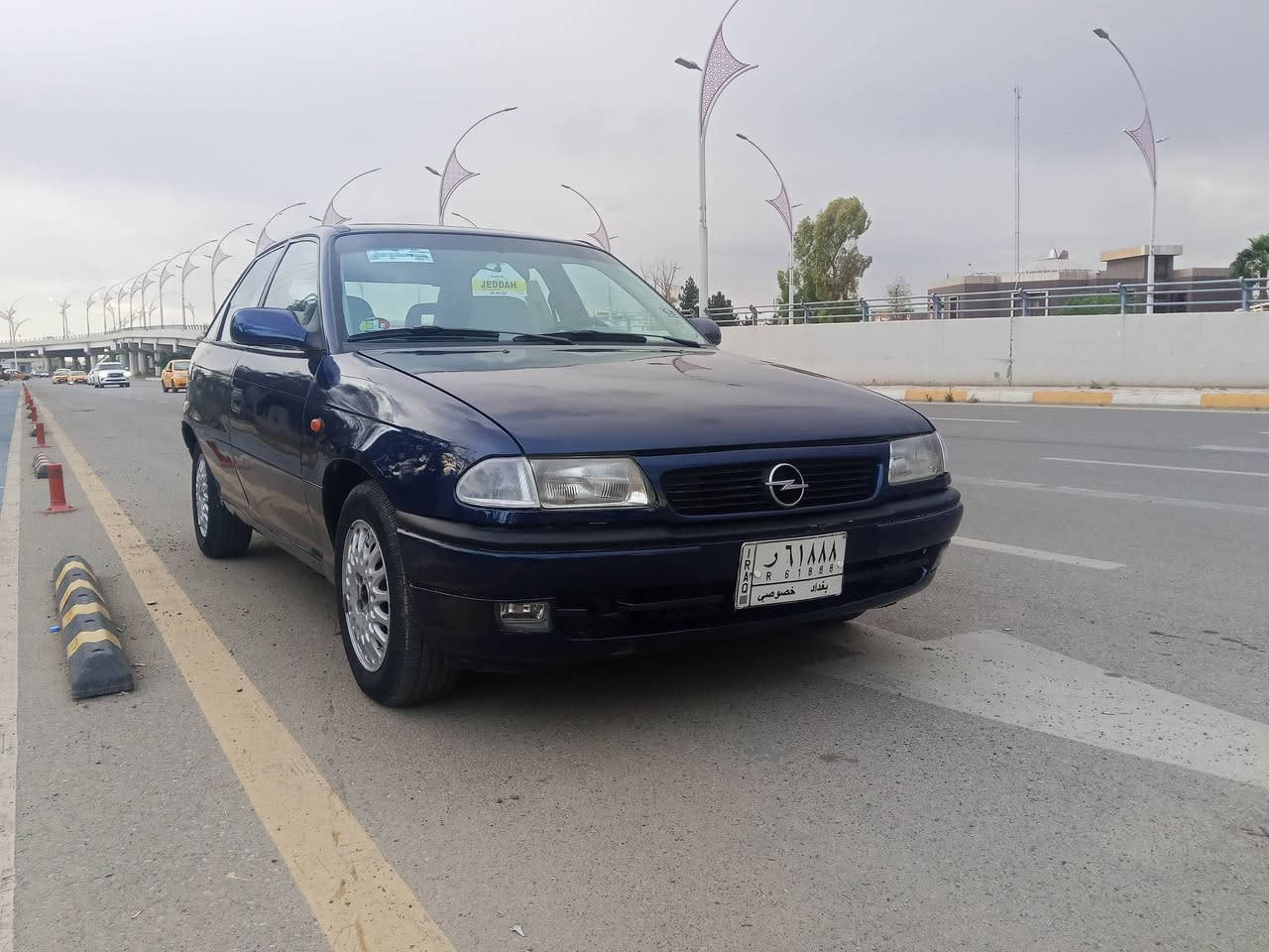 ابو استره موديل 1993 صبغ لل جماليىه رقم بغداد مشروع وطني سياره اسمي كاربون بنزين بي سياره مكاني كركوك سعر سياره 48 محرك 20 كير اوتوماتيك  *********** ممتواجد على فيس
