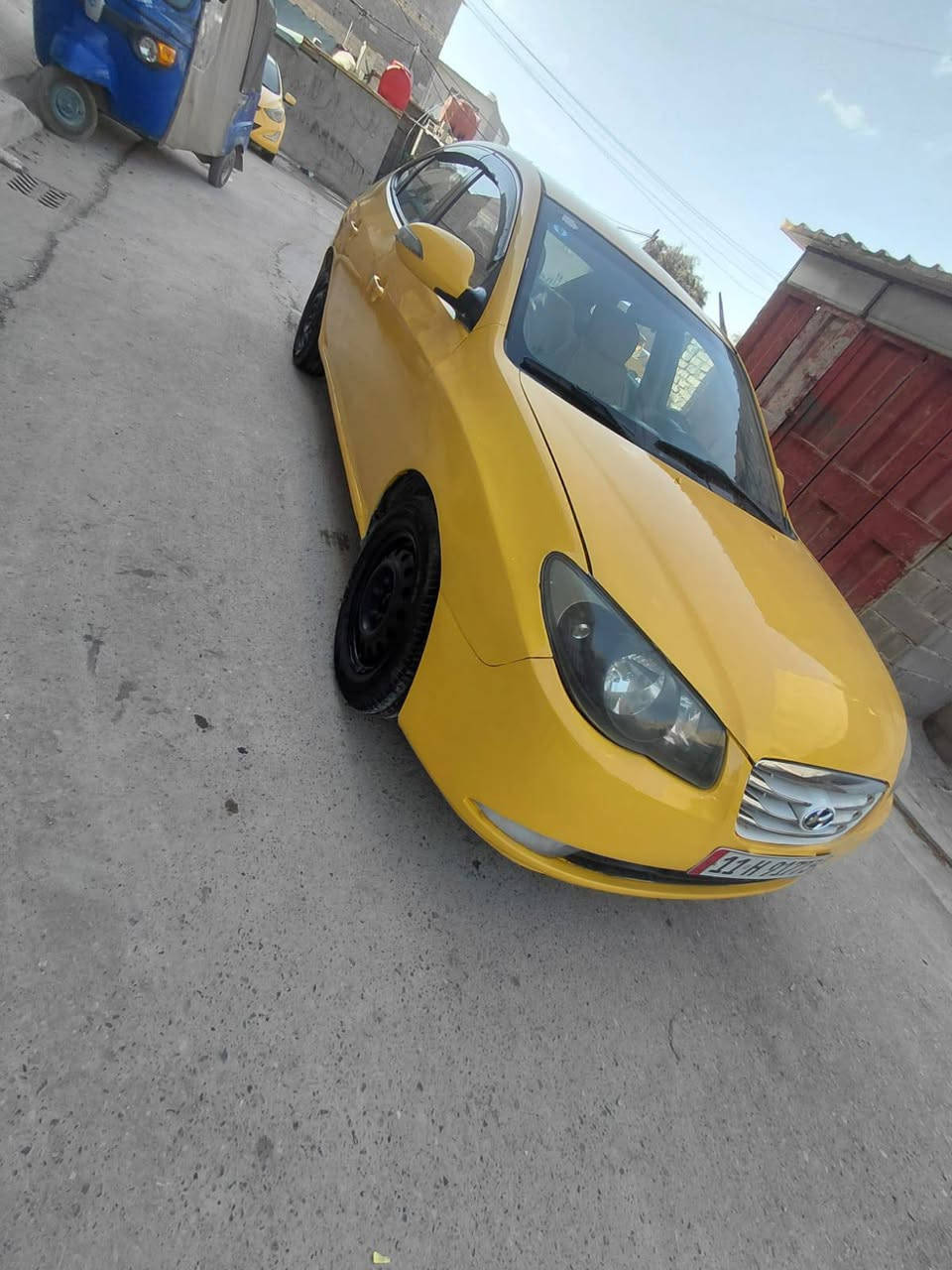 سلام عليكم عندي الانتره موديل 2011خليجي خليجي جاهزه من كلشي سياره  مكينه 1600دوش تخم تاير كير مكينه كله مكفول مكان السياره بغداد السعر  95وبيها مجال ***********
