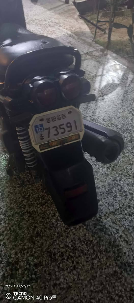 سلام عليكم دراجه سكنس جبلي لبيع دراجه مديل 2014نوزل حديث دراجه بيه جكمجه كاربون وقبق عنبار انسيواي دراجه كفاله عامه شرط شلعه ومعدل طيران العنوان دوره شارع 60دراجه سعره 850وبيه مجال رقم بي وتساب ***********
