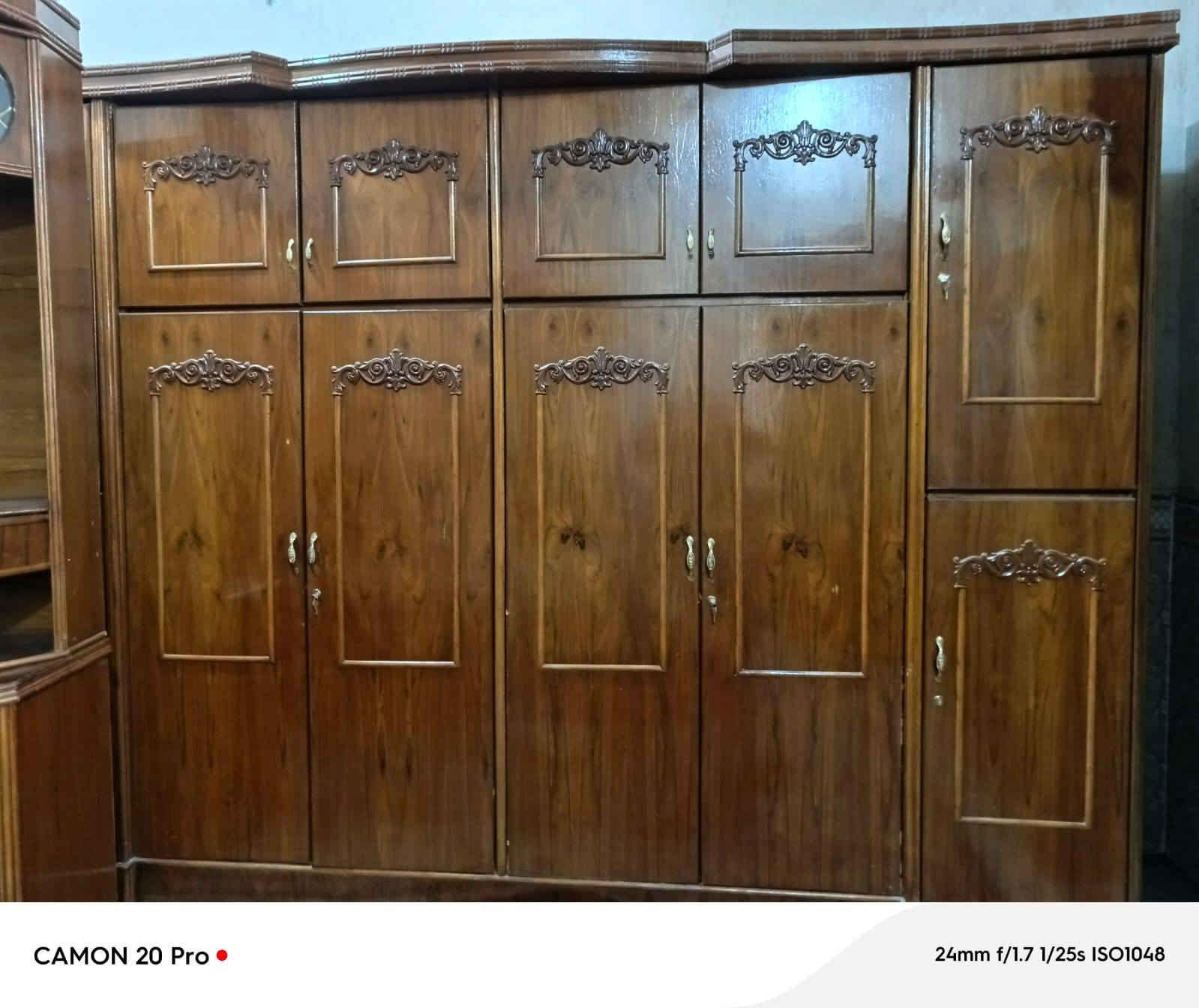 غرفه خشاب للبيع ملحق جدا نضيفه العنوان الكرابله واتساب ***********
