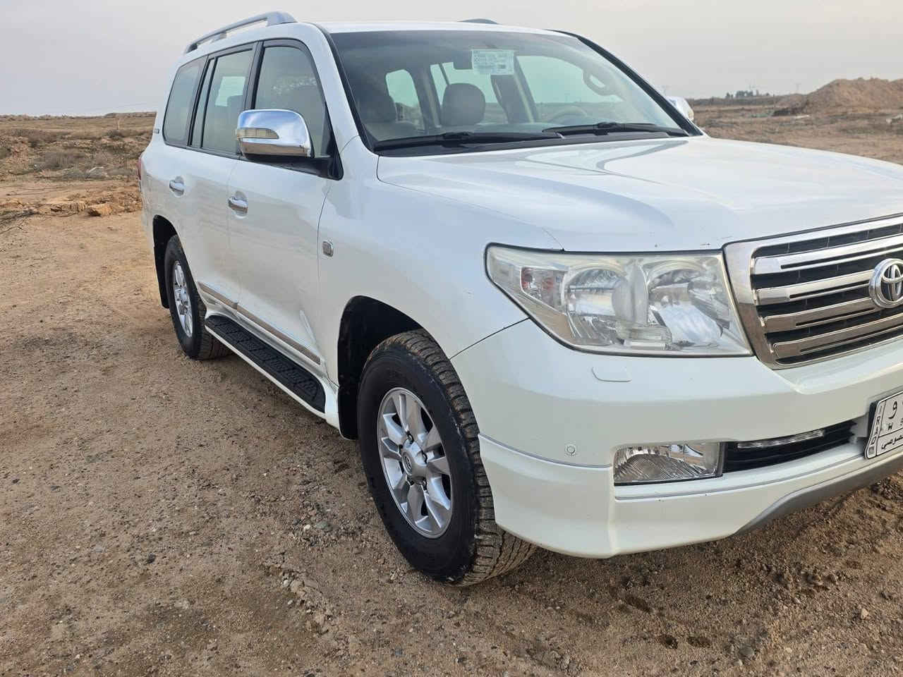 السلام عليكم
لاندكروز ستينية 2011
للبيع او مراوس بكامري من موديل ٢٠ الى ٢٣
تفاصيل 
سيارة مكفولة 
فقط الدعامية الامامية تبديل 
مع باردات بسيطيات 
باقي السيارة كفالة
كير مكينه مكفولة 
حدادية وتايرات مكفولة 
مكان السيارة ديالى المقدادية 
تلفون ***********
