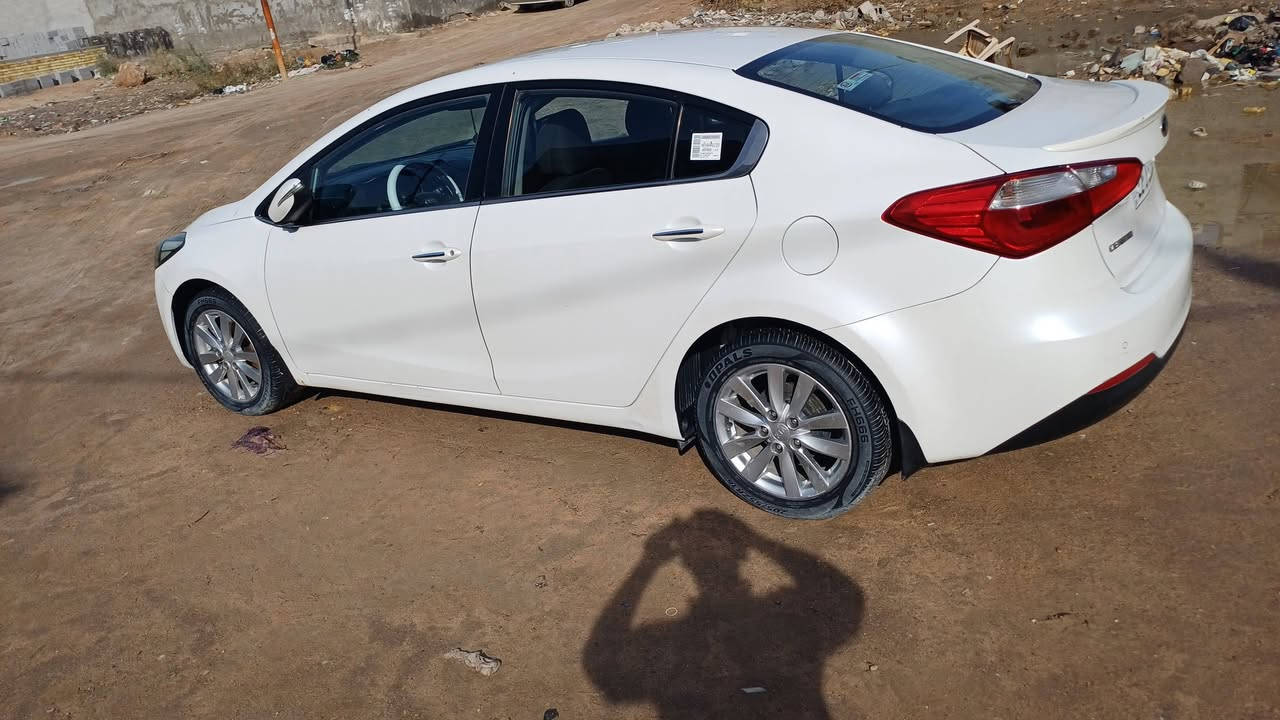 سيراتو 2014 خليجي مكفوله وجاهزه من كلشي للبيع او مراوس ***********
