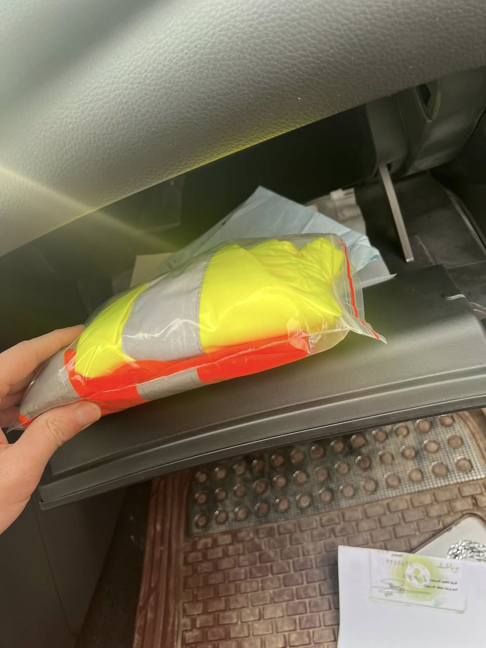 نيسان سنترة 2025
معروفة مواصفات سنترة 2025 
نظام اليكو كامرة هاي المواصفات المعروفة 
السيارة جديدة بمعنى الكلمة مقفولة كفالة عامة
من كل النواحي من الصبغ من الباردة
السيارة ماشية 7 الألف 
للاستفسار التواصل 
*********** 
رقم أربيل السيارة بسمي تحويل ثاني يوم
