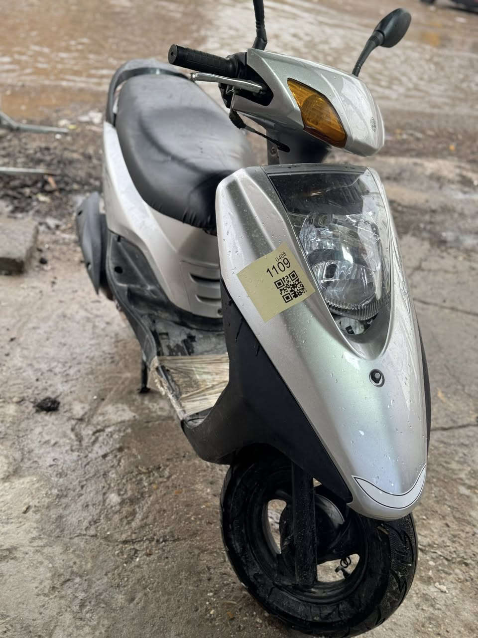 سلام عليكم دراجه بريز للبيع مكاني بغداد البلديات 
السعر 525
***********
