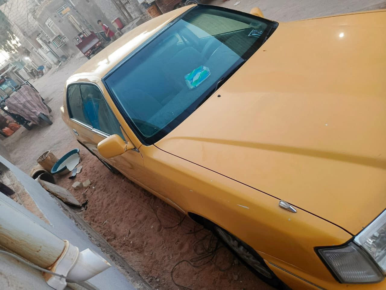 للبيع راس الثور موديل 2000
رقم نجف اباسم صاحبها جاهزه مجهزه خطها نجف سماوه سنويه بعدها ما صاقطه بيها كصه قماره 

كير مكينه حداديه تبريد تخم تاير شرط 

مكان السياره نجف حي الرحمه السعر 65 وبيها مجال رقم صاحبها *********** ابو صادق

عدم المراسله رجاءً مكلف بنشر
