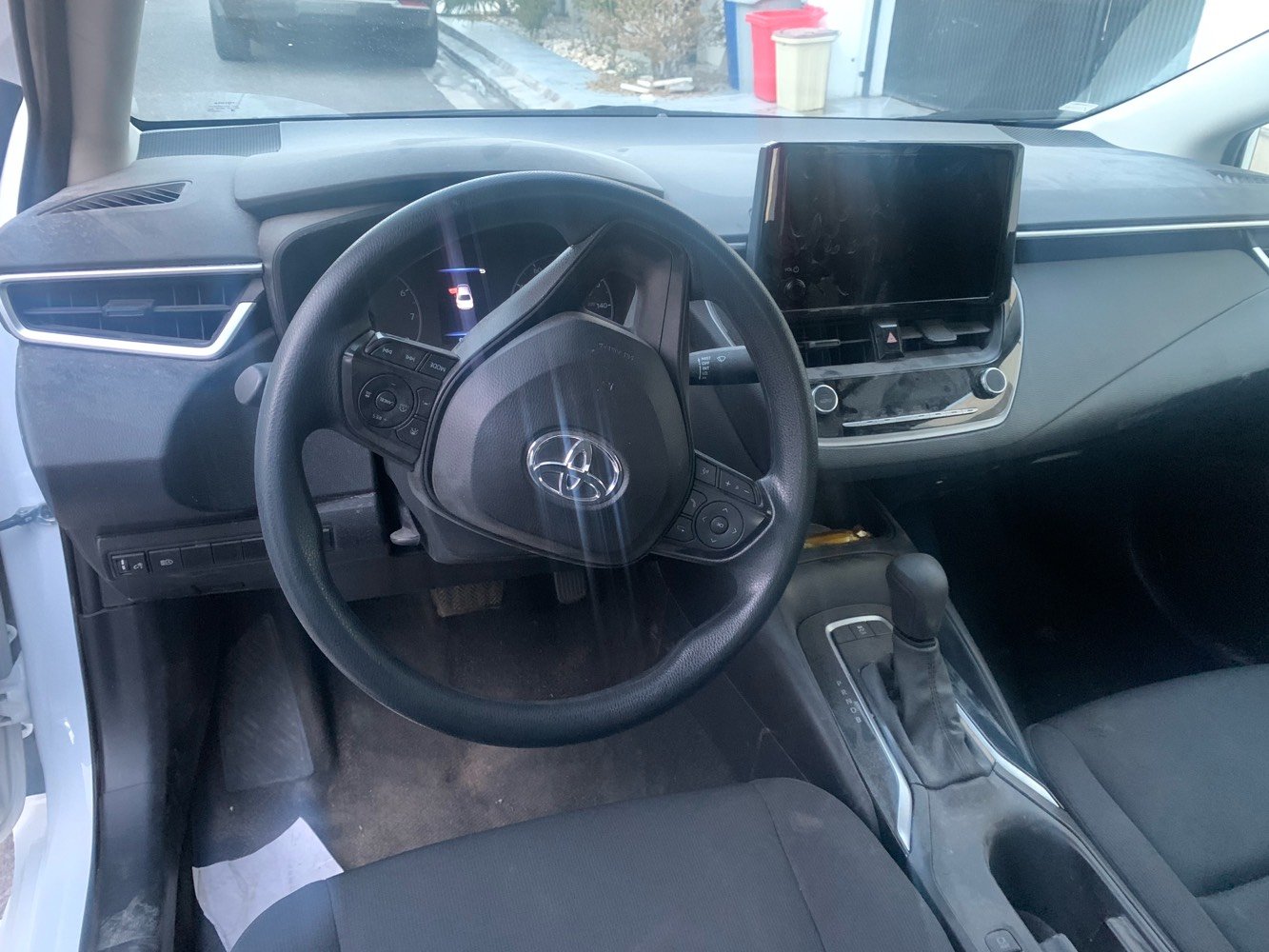 کرولا امریکی ٢٠٢٤ ، ٢٥ آلاف ماشي بدون ايرباك حادث موجود بالصور رقم وقتي أربيل 
كم عدد الكيلومترات التي قطعتها السيارة؟: 
٢٥٠٠٠
هل السيارة فيها أي حوادث سابقة؟: 
نعم
ما هو سعر السيارة وما هي تفاصيل الدفع؟: 
١٤٩
هل هناك أي مشاكل ميكانيكية أو كهربائية في السيارة؟: 
لا
ما هي المواصفات الخاصة بالسيارة؟: 
le 