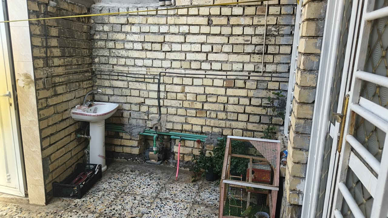 السلام عليكم بيت ١٠٠ م طابقين ٤×٢٥بناء ٢٠٢٣
الموقع سكينة خلف شارع الأنبوب
العقار طابو ملك صرف
رقم الهاتف ***********
