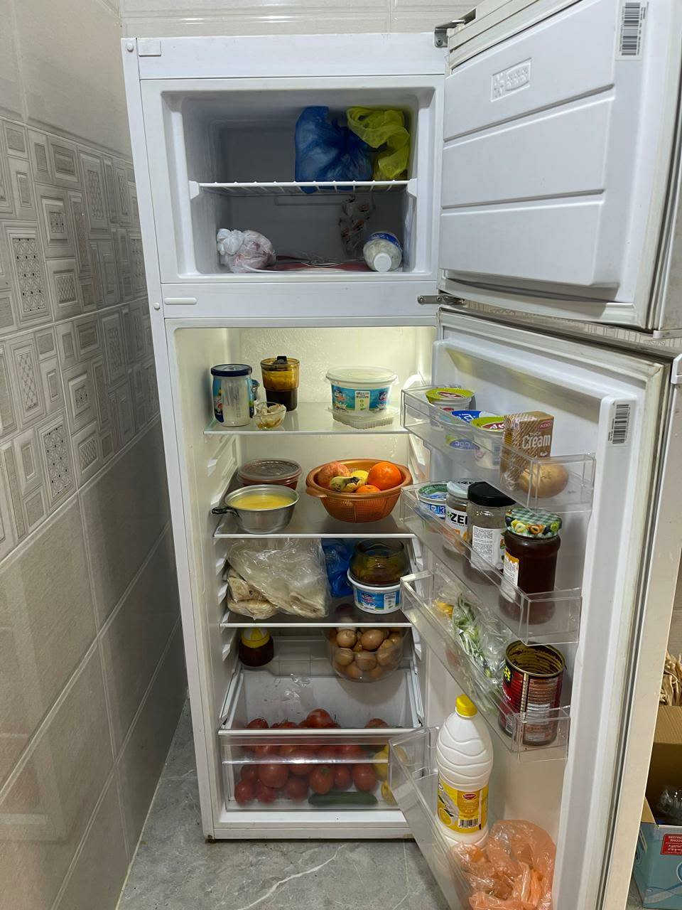 ثلاجه للبيع سعر 200 وبيها مجال عنوان بغداد الدوره


**إذا كنت صاحب هذا الإعلان وتريد حذفه لأي سبب، رجاءا أرسل رسالة إلى الدعم الفني**