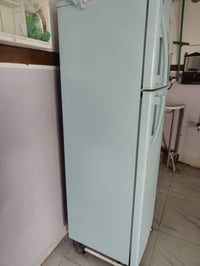 ثلاجه • شغالة • قابلة للتفاوض