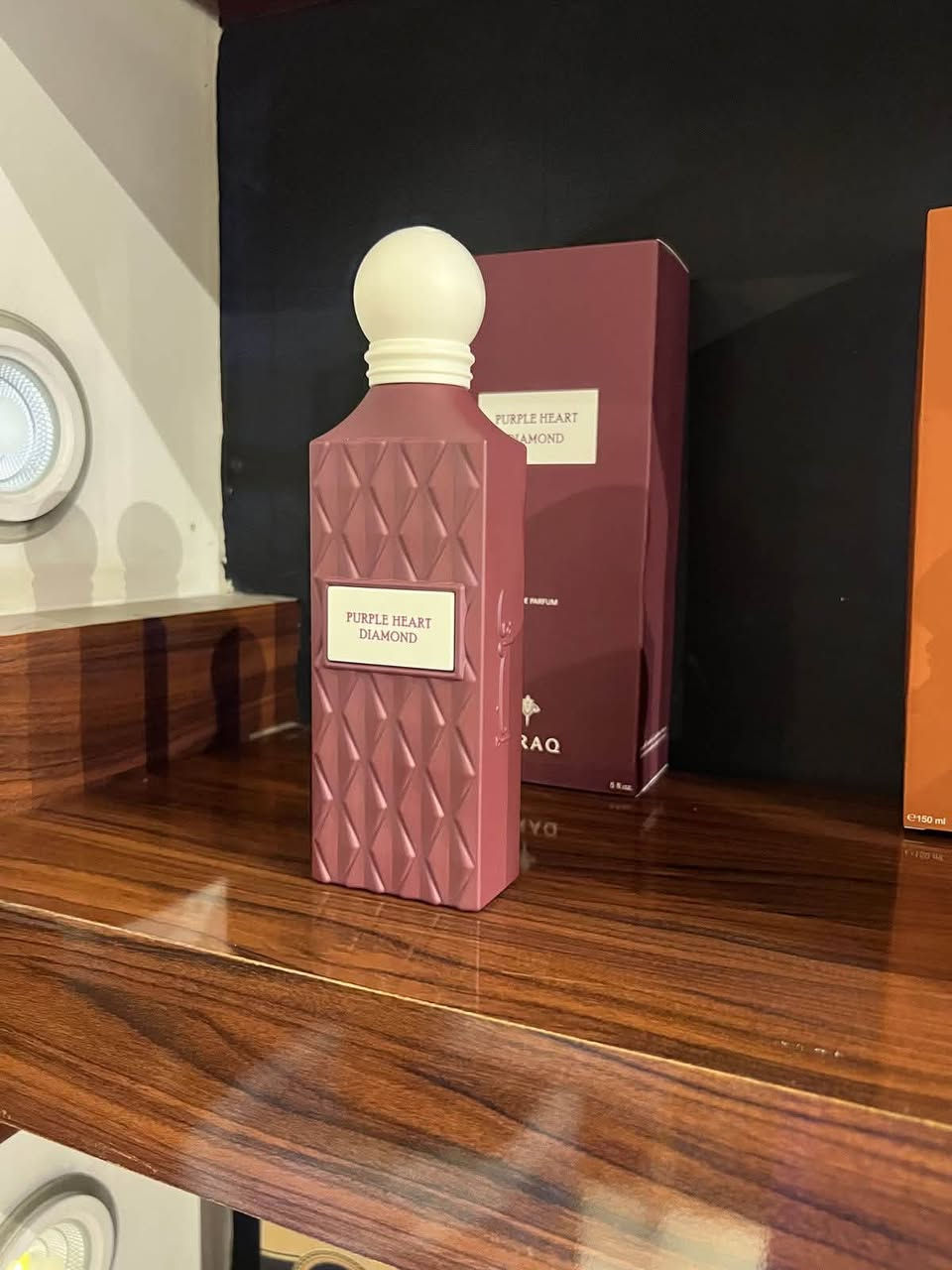 جميع عطور ابراق متوفره سعر الواحد ٥٠ الاصلي 🤍التواصل على واتساب  ***********
