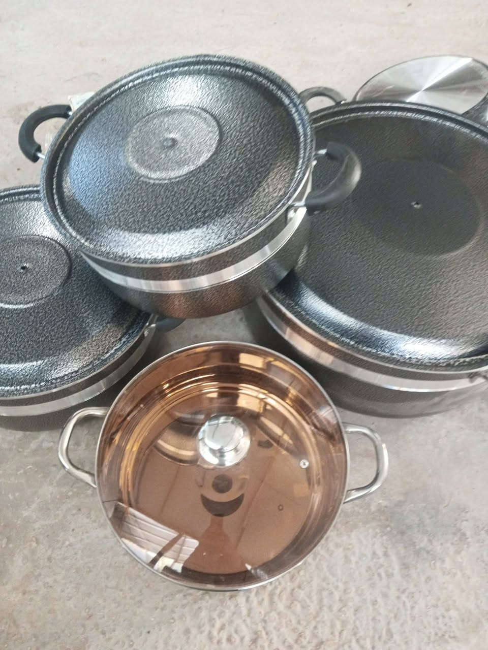 للبيع الفرن 125
مكينه 350 
ارفوف 25 الواحد 
الجداري السعر يم راعيتهن


**إذا كنت صاحب هذا الإعلان وتريد حذفه لأي سبب، رجاءا أرسل رسالة إلى الدعم الفني**