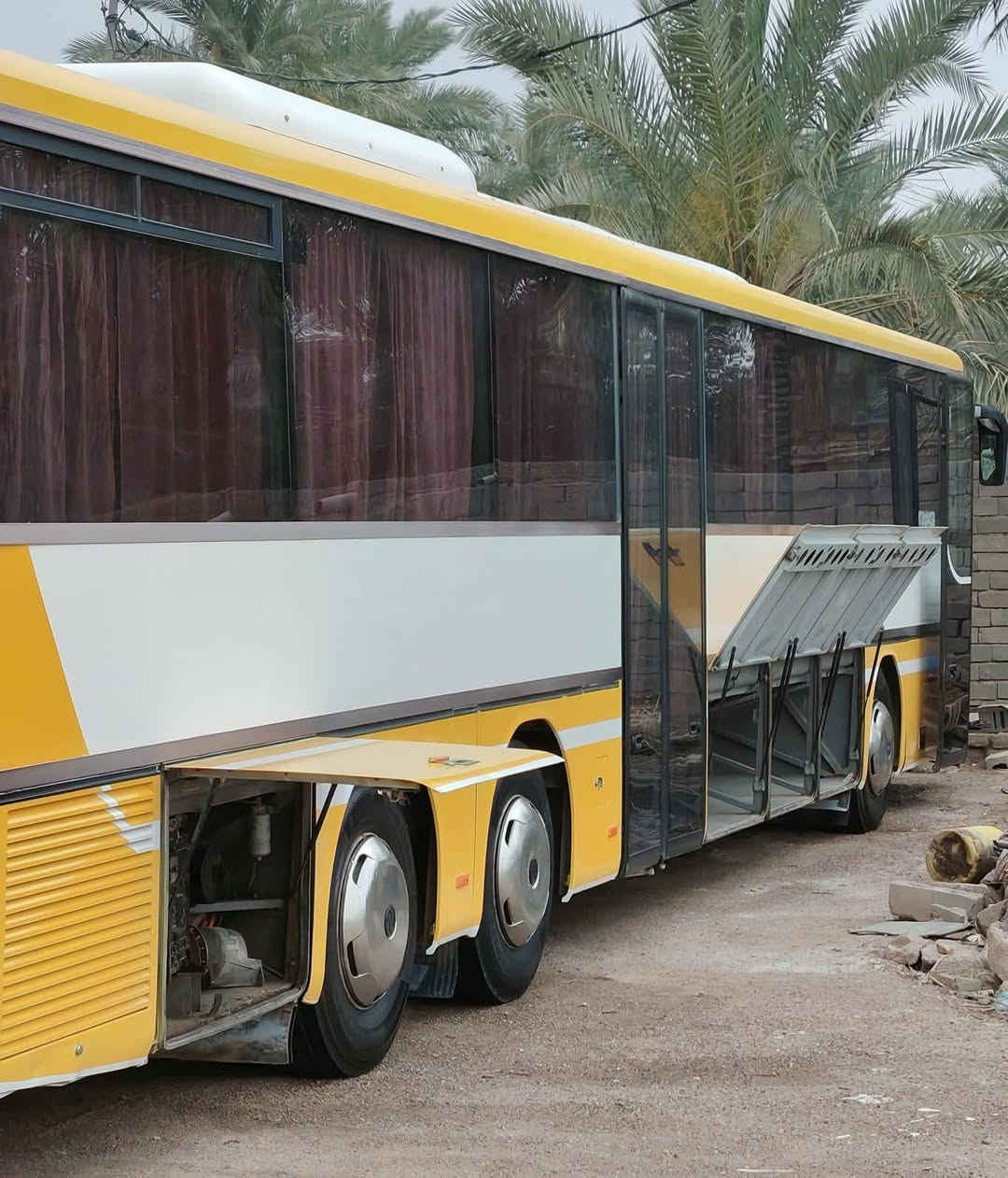 سحليه ١٩ للبيع 
تبريد زعانف مكينه مان ٦ كير ٦
تخم تاير حداديه جديه
تخم جوبلس جديد 
مديل ٢٠٠١
***********
***********
