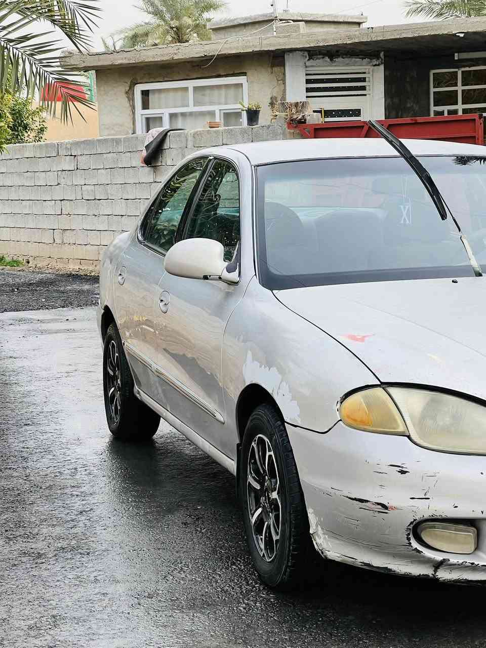 السلام عليكم. للبيع سوناتا موديل2000      بيها ظربه بطارف البنيد فوك اللايت اليسار تبريد شغال محرك 2000 مابي اي تنقيص بيها جرادات بالقماره والبنيد المكان الراشديه هذا رقم صاحبها للي يحب يتواصل ويا  
*********** 
السعر 50 وبيها مجال
