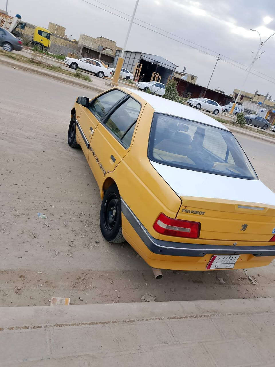 بيجو روى2016جاهزه
جواها تخم تاير جديد
مكينه وكير شرط
بيها ضعف بالحداديه الكدام
سعرها 35 وبيها مجال
***********
