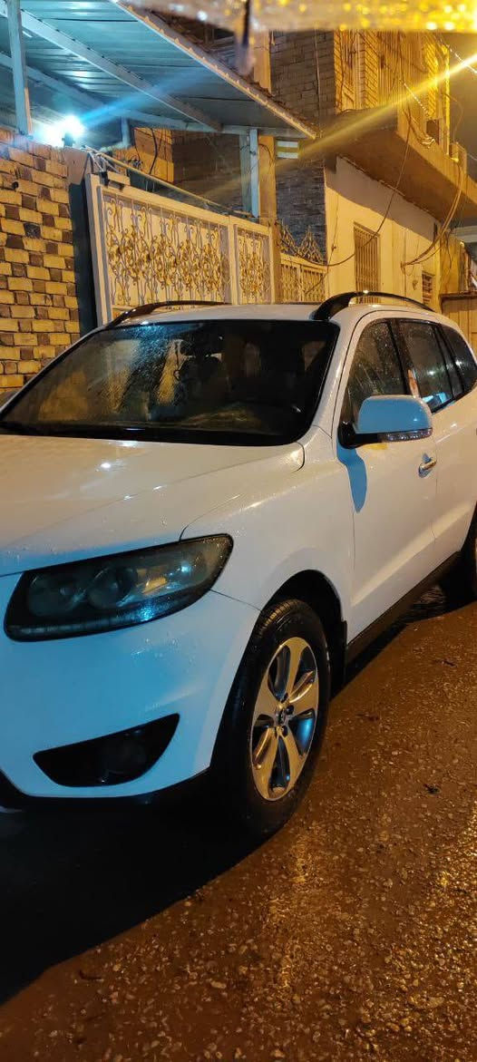 سنتافي 12 للبيع فول مواصفات واحد عله واحد محرك 6سرندر رقم بغداد باسمي بيه مكان بارد والسونار معه الصور واضح مكاني نجف كوفه سعر 157غير متواجد عليه فيس ***********رقمي
