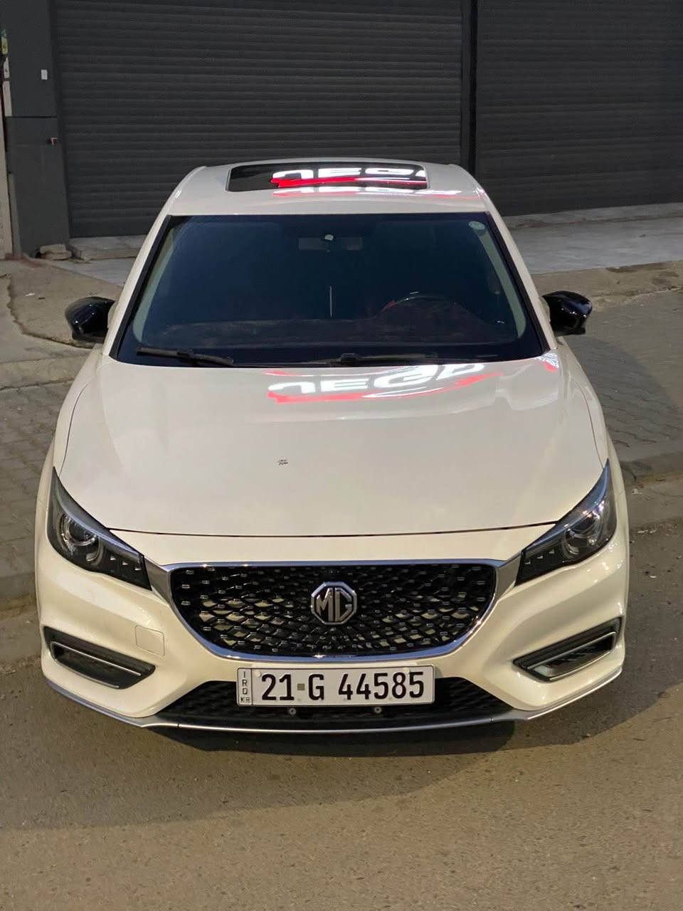 MG6 2021 2.0 turbo
ئێم جی 6 مۆدێل2021 شکڵ جاگوار دەرگا لارج سەقف سڵاید تەبرید مەرکەزی قفڵ مەرکەزی شاشە گەورە سەلاجە کوشن جلد و کارەبا حاسە شەش مکەبەرە ئیکۆنۆمی برێک بەصمە ئۆتۆ هۆڵد  گێڕ و مەکینەو تەقەو ڕەقە و تەبرید بەشەرت نیوەی درگایەکی بۆیاخە زۆر پاک و بەهەڵمەتە سەیارەکە گێڕی سپۆرت و ئۆتۆو عادیە حەوت گێڕە گێڕ لەسەر سوکان ویل کەپی شەریکەیە ژمارە سلێمانی تەحویل بەشەرت  لایت بەرزو نزم سوکان ڤۆلێۆ فولە ناو سوریشە🖤 ..
‎بۆ زانیاری زیاتر پەیوەندی بکە بە ژمارە مۆبایل 
*********** السليمانية, العراق
