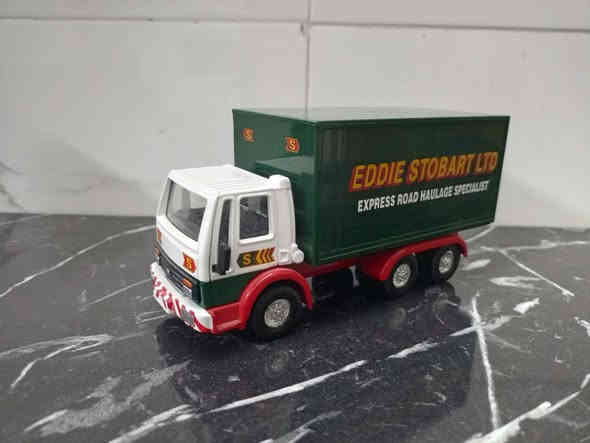 سلام عليكم شباب هذن القطع للبيع نضافه فول حديد بلكامل وزن ثقيل سعر القطع ٣٥ الف اي استفستار على الرقم ***********
