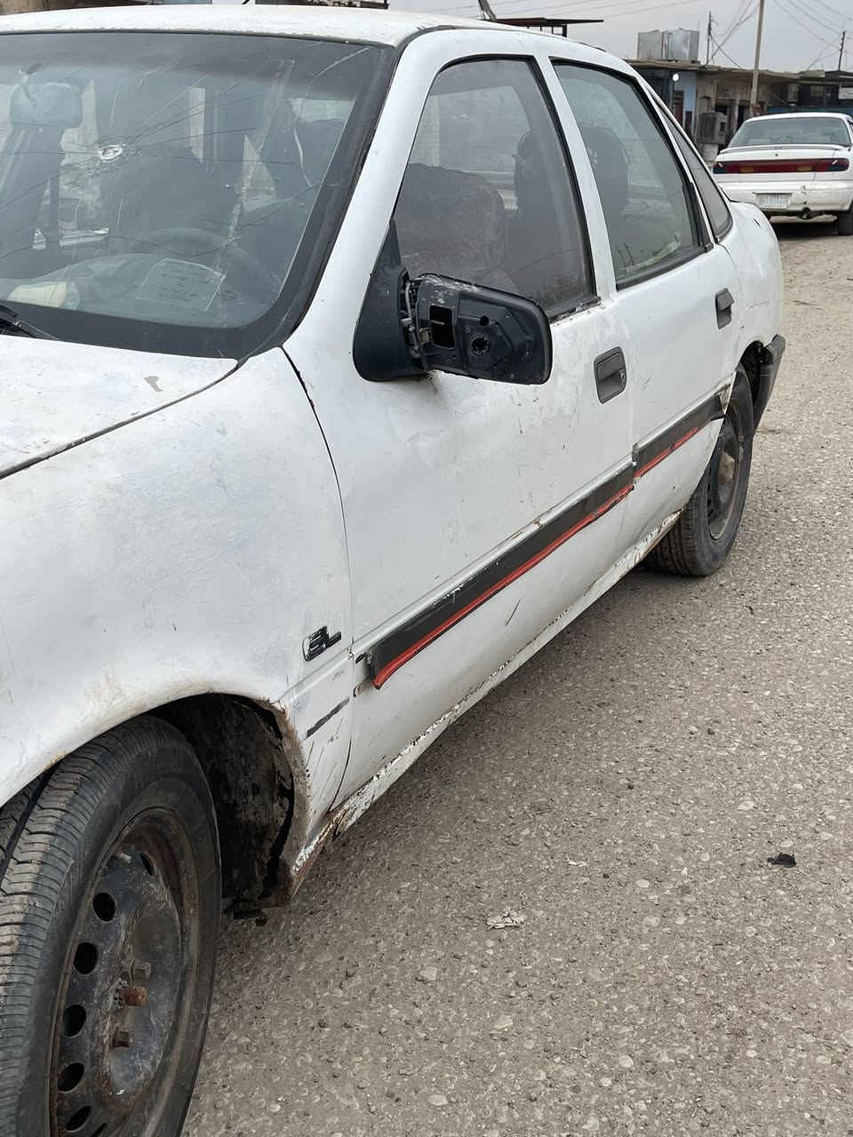 السلام عليكم .. الحلال للبيع

اوبل فكتره موديل 1991 بسعر٧ورقه وبيها مجال 

محرك 1600 شرط قايش عريض

كير عادي مكفول 

صدر امامي خلفي جديد.  بور مشط جديد 

غرفت السياره كله جديده كهربائيات كله شغاله 

محرك / كير / صدر / كهربائيات  كله شرط 

***********
