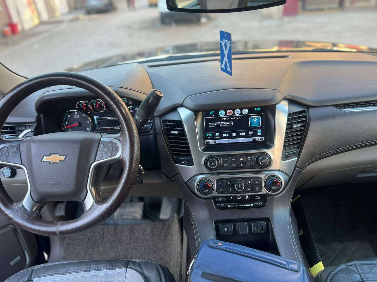 شوفرليت تاهو 2020 lt1
خليجي 
وكالة المنصور
لون اسود
ماشيه 122 الف كم مكفوله كفاله عامه فقط pdr شبرين باب الصدر اثر شخط قوي
سياره جديده مابيها نقص 
المواصفات تشغيل عن بعد
حساسات اماميه خلفيه
رادارات
مانع تصادم
تحديد مسار
كامره خلفيه دواره
تحكم ستيرن
شاشه اعطال
تبريد مركزي
كرسي كهرباء
مانع انزلاق 
نقطه عمياء
قاصه
ثلاجه 
محرك v8 5300
لد امامي
***********
