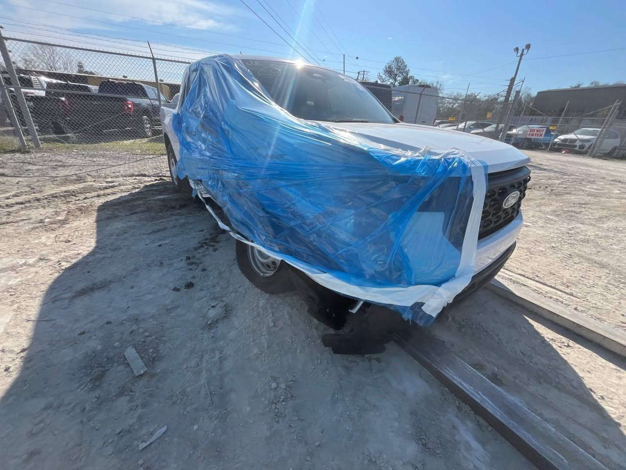 سلام عليكم. فورد مارفك صور شحن 2025 مدة وصول 40يوم  ماشية 530مايل يعني زيرو  بانزين بل كامل 
السعر 138ورقة واصل العراق شامل كمرك ونقل 
تواصل على الخاص او 00962795655414


**إذا كنت صاحب هذا الإعلان وتريد حذفه لأي سبب، رجاءا أرسل رسالة إلى الدعم الفني**