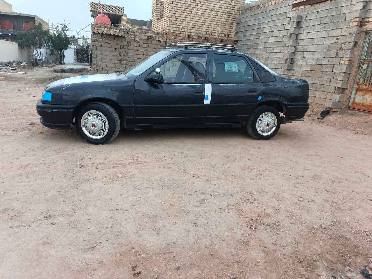 السلام عليكم
فكترا 18 اريد مراوس ب بي ام او باسات قديم  أو فكترا حجم 20 
السيارة رايدها ب 22 ورقة و بيها مجال 
و حسب نوع السيارة انطي الفرق اقساط بالشهر 2 أو 3 
 ***********
