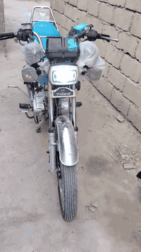 السلام عليكم  دراجة للبيع موديل 2023 مفكولة كفالة عامة مكينة مامفتوح اوراق السعر 675 وبيه مجال قليل حق الجية  مكاني بابل الشوملي
*********** بي وتساب 
***********
