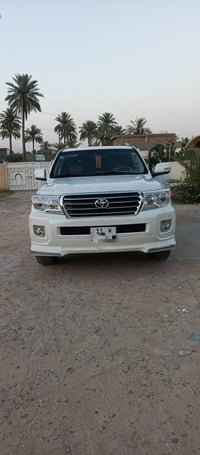لاندكروز • ٢٠١٥ • بابل