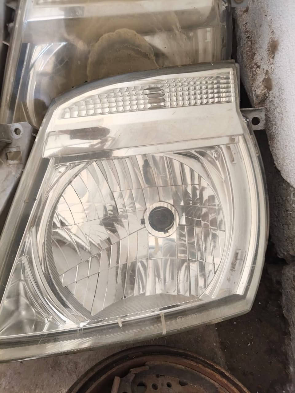 قطع غيار نسيان هايسه 👎***********
