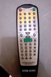 جهاز مشغل اقراص VCD-787 MP3+AMP جهاز شغال اي عطل مابي غير مستخدم فقط م...